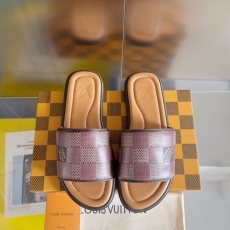 Louis Vuitton Slippers